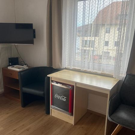 Gasthof Mit Seeterasse & Appartements Zur Landeroith 威雷格 外观 照片