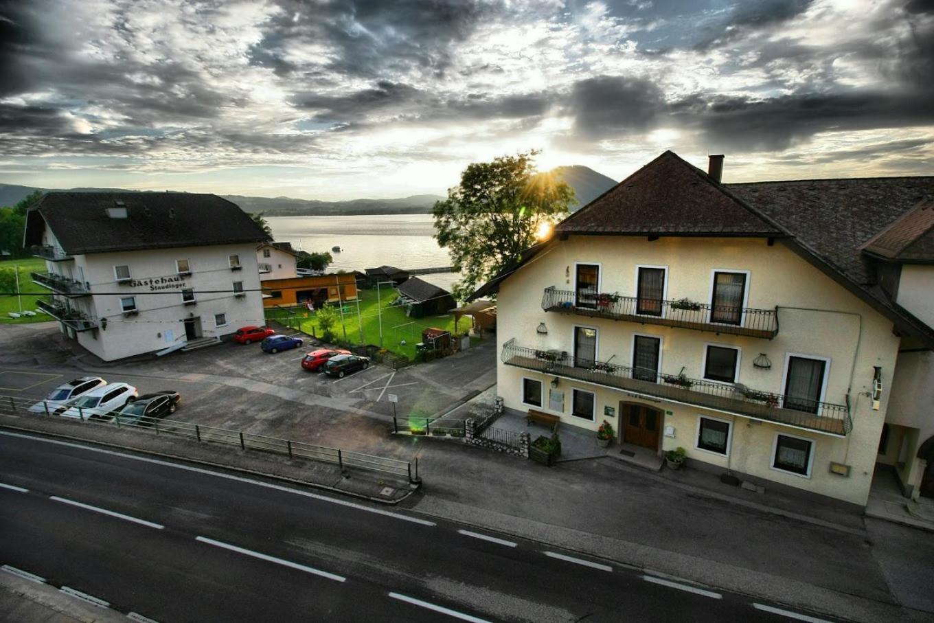 Gasthof Mit Seeterasse & Appartements Zur Landeroith 威雷格 外观 照片