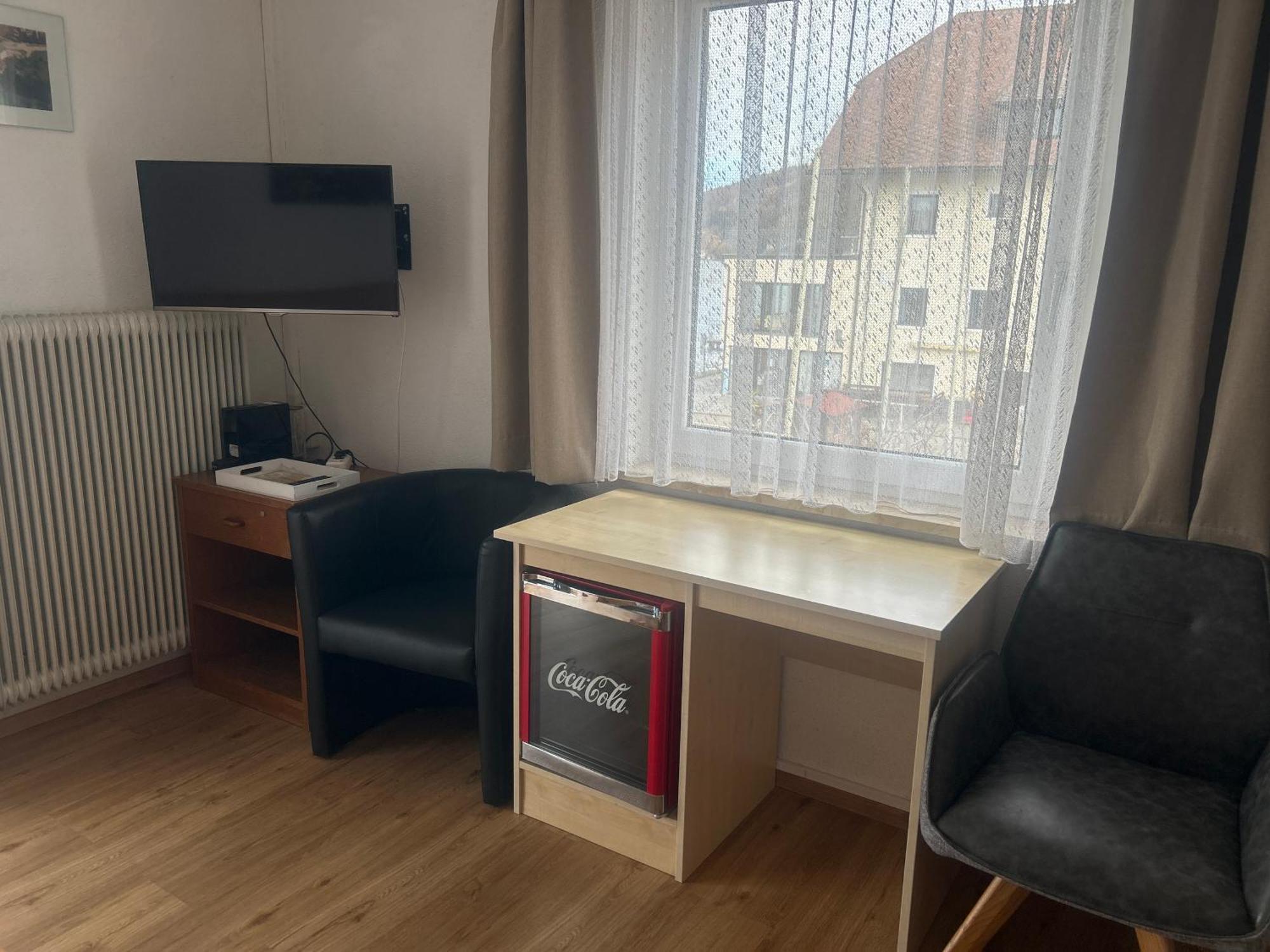 Gasthof Mit Seeterasse & Appartements Zur Landeroith 威雷格 外观 照片