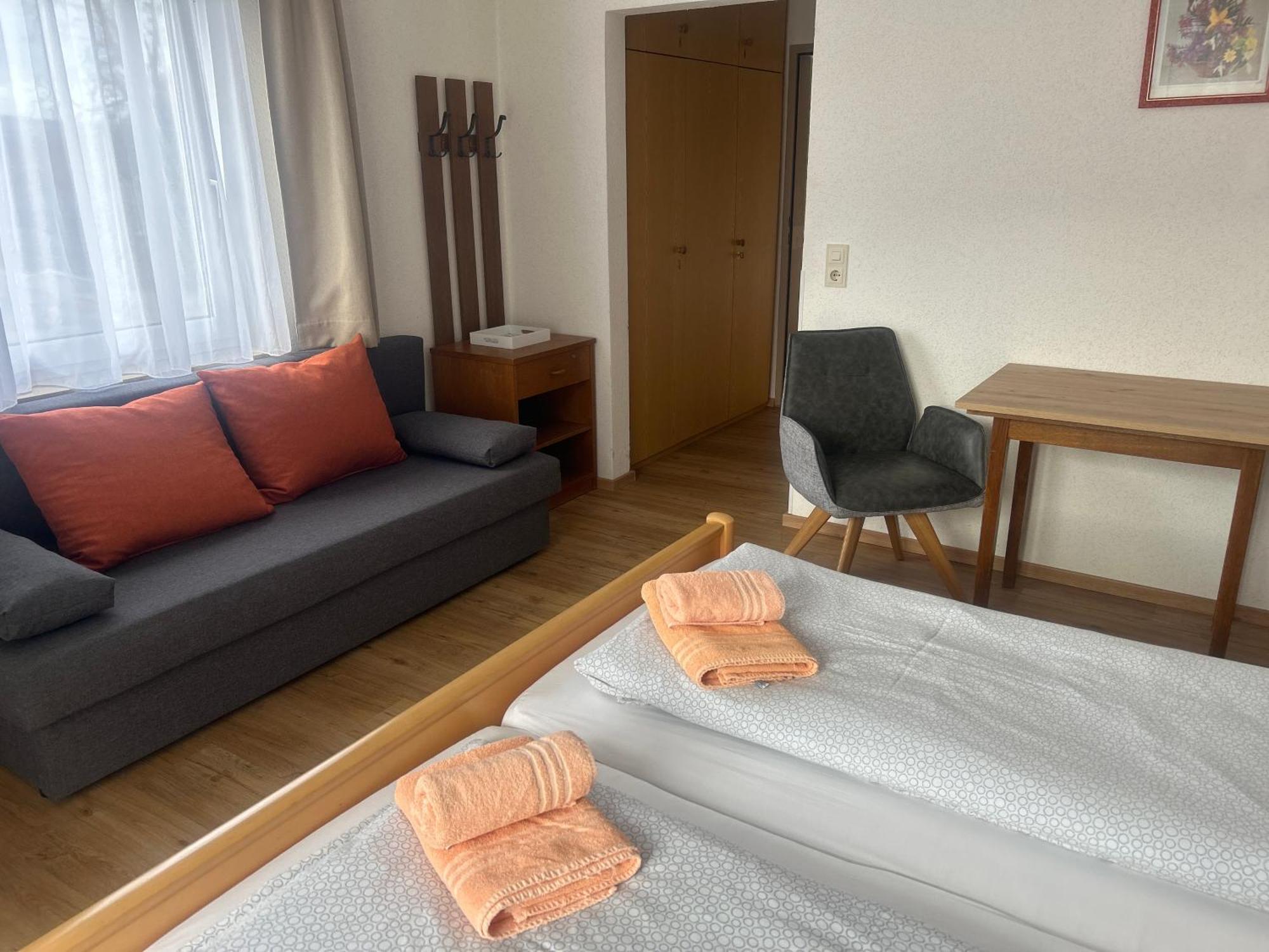 Gasthof Mit Seeterasse & Appartements Zur Landeroith 威雷格 外观 照片